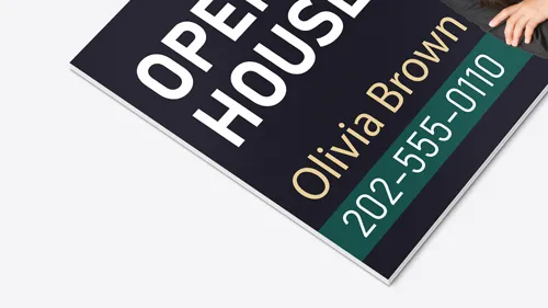 https://cdn.loomsigns.com/images/media/plastic-signs-printing.jpg