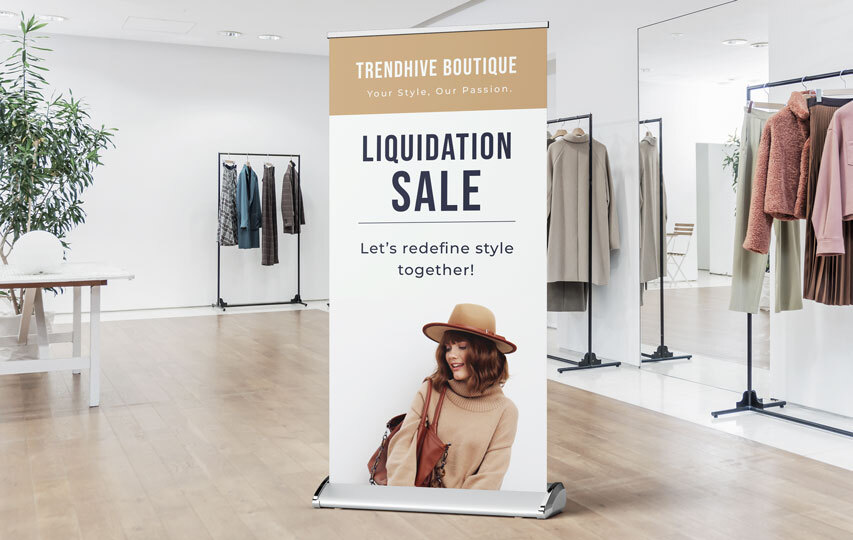 Liquidation sale retractable banner